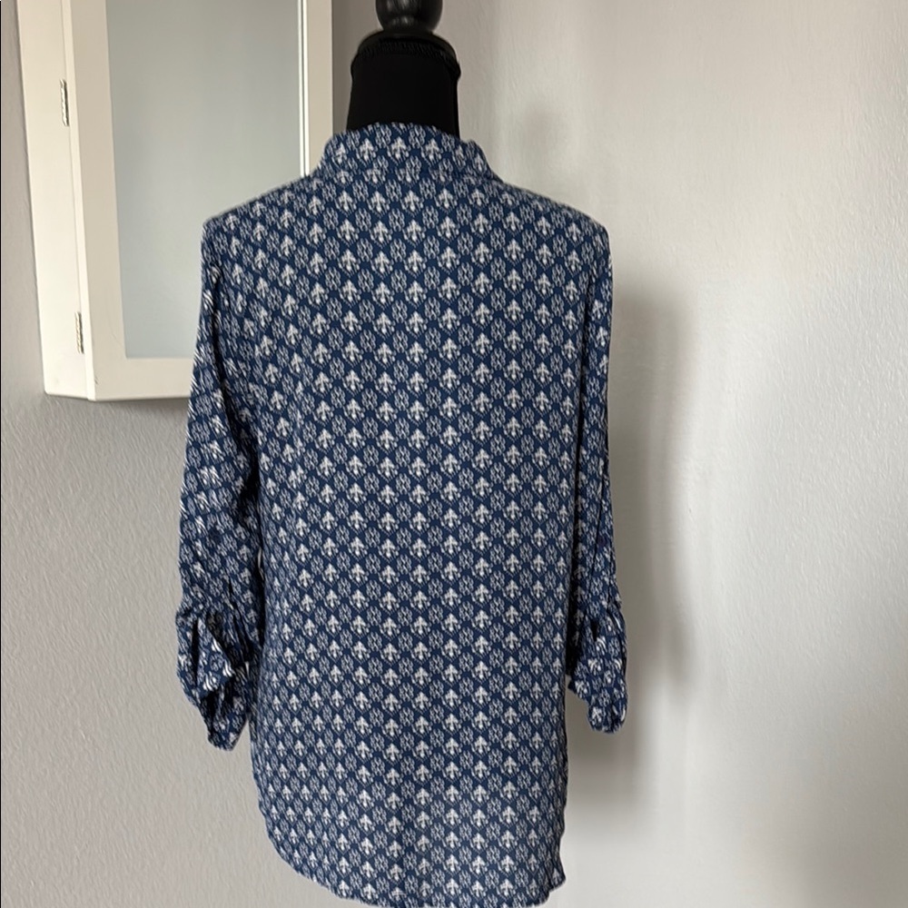 Blue Patterned Blouse - Picture 3 of 4